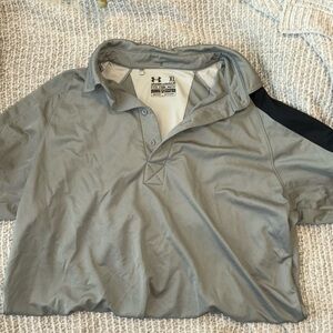 Mens under armour shirt. Size XL